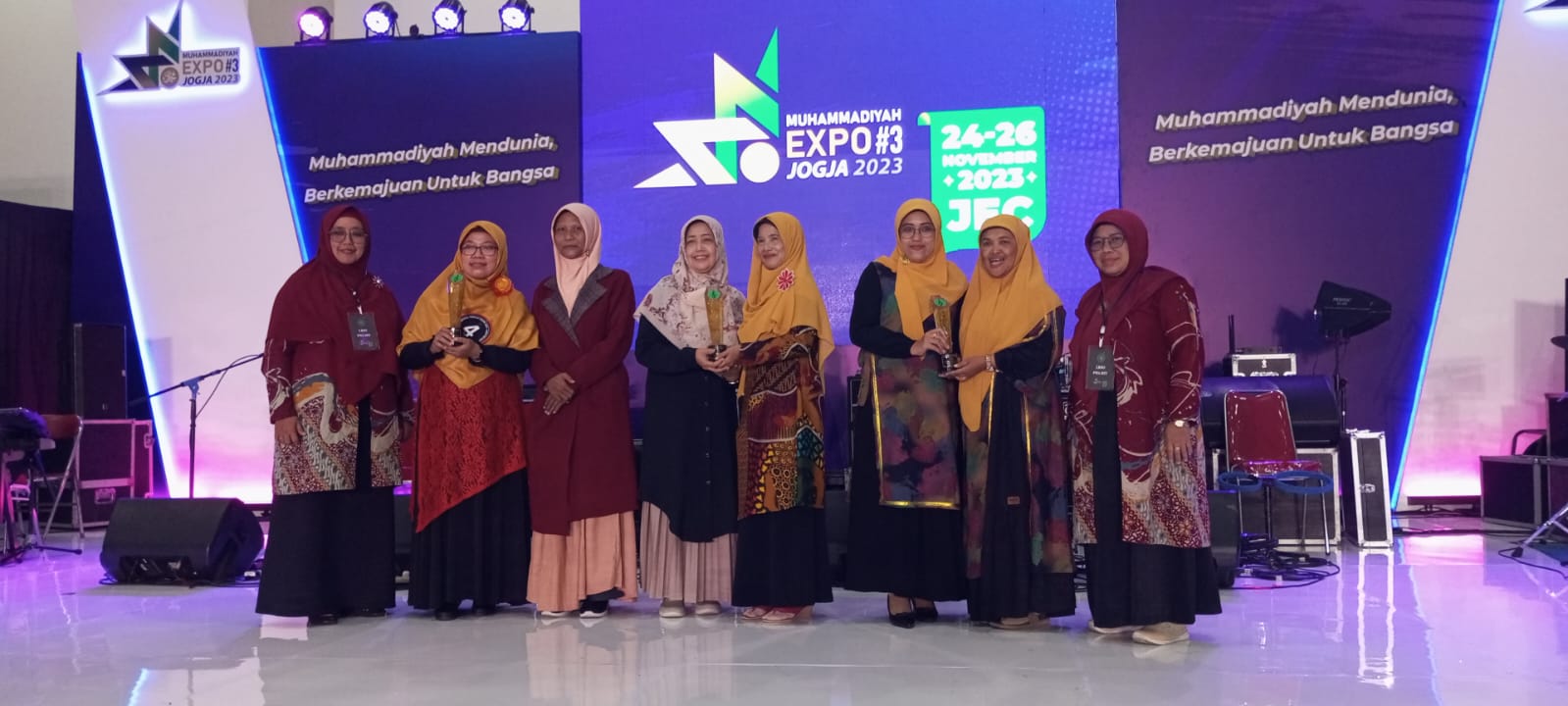 paduan suara pca kotagede juara 2 mje 3