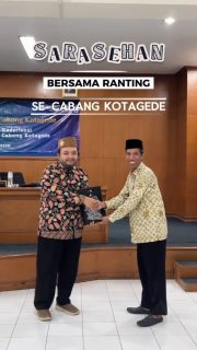 Alhamdulillah telah terlaksana dengan penuh semangat dan kekeluargaan! Sarasehan Bersama Ranting Se-Cabang Kotagede

Mengusung tema “Mempersiapkan dan Terwujudnya Kaderisasi Muhammadiyah Ranting”, acara ini menjadi momentum penting untuk memperkuat sinergi antar Cabang, Ranting, maupun Ortom dan membangun arah gerak kaderisasi yang lebih terstruktur dan berkelanjutan.

Terima kasih kepada seluruh peserta, panitia, dan narasumber Ust. @andyputrawijaya_  atas inspirasi dan arahannya.

Mari terus bergerak, berkolaborasi, dan berkarya untuk Muhammadiyah yang lebih berdaya! 🌱

_____
website : pcmkotagede.com
Facebook : Pcm Kotagede
Instagram : pcm_kotagede
X : Pcm kotagede
Youtube : PCM Kotagede

© Majelis Pustaka dan Informasi PCM Kotagede

#muhammadiyah #islam #berkemajuan #pcm #kotagede #kaderisasi #momentpcmkotagede #mpksdi #yogyakarta #2025